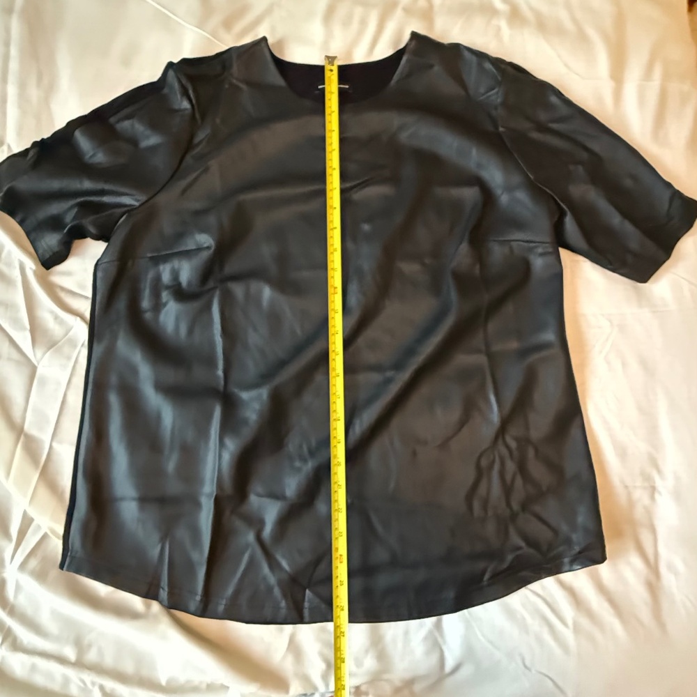 Universal Standard Piave Leatherette Top - Black M 18-20 - Picture 9 of 11